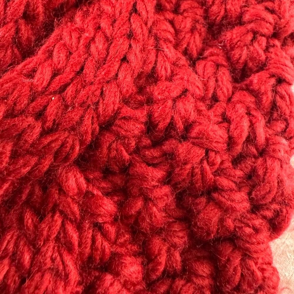 💥UGG Red Knit Christmas Stocking - Picture 4 of 7